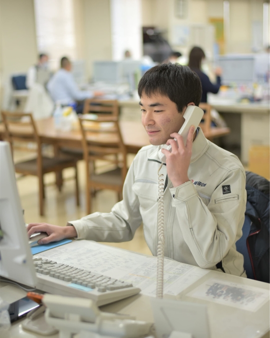 業務内容について成田 涼弥